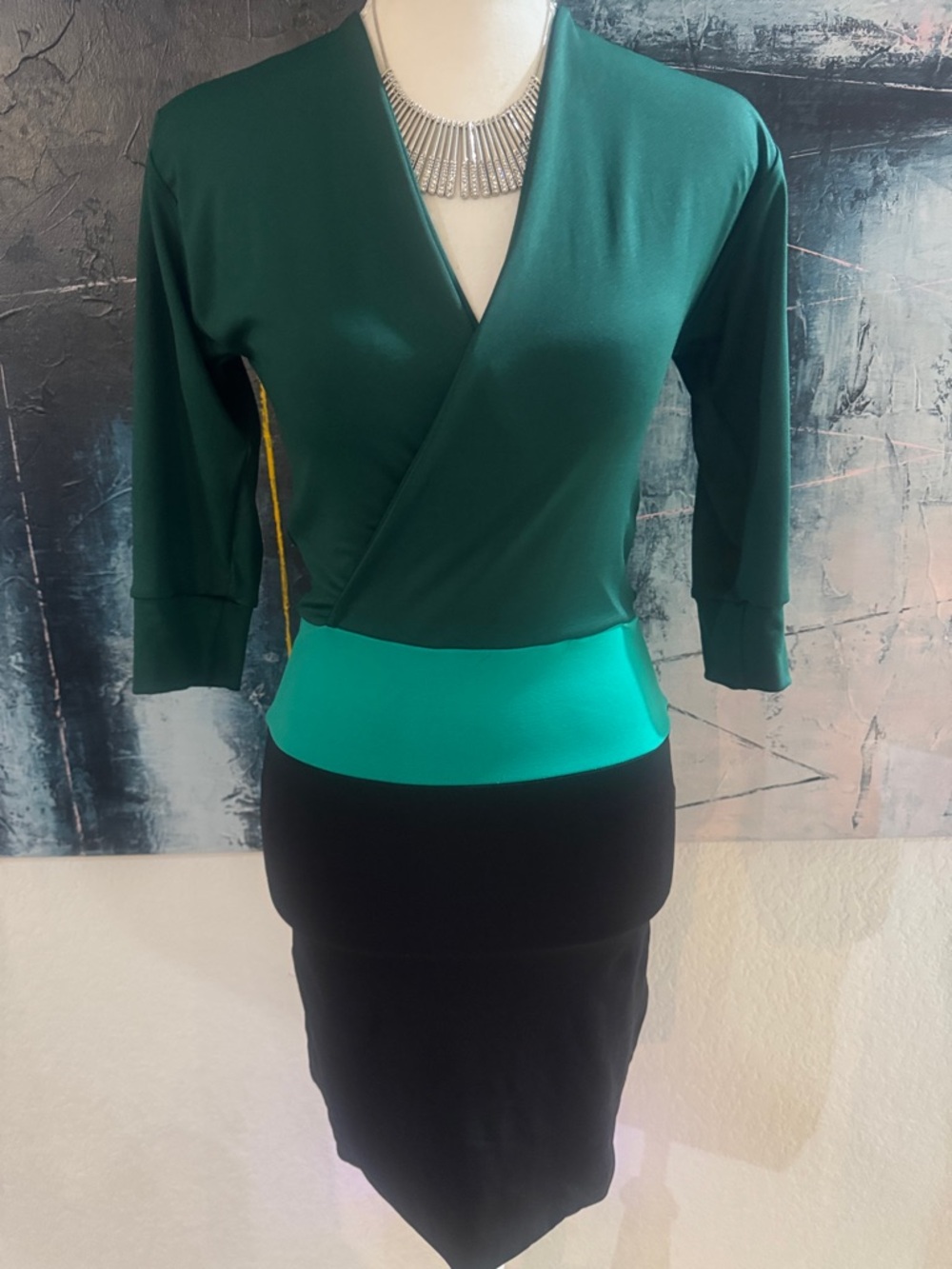 Colorblock Green and Black Wrap Dress Size SM Business Dress 👗